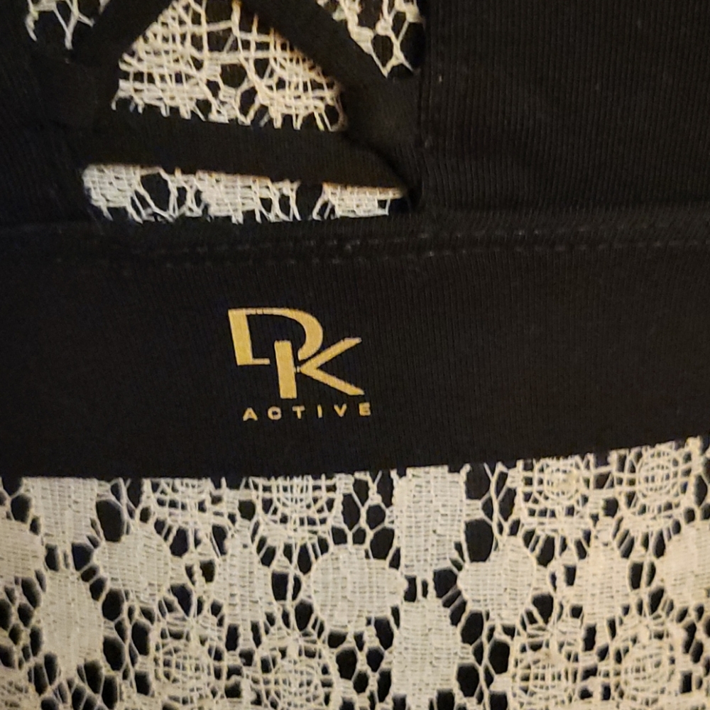 DONNAKARAN ACTIVE SPORTSBRA SIZE X S - Picture 5 of 11